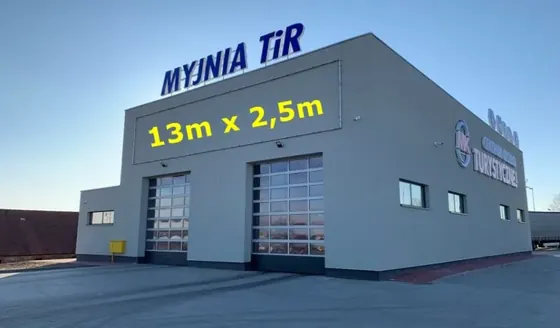 Jędrzychowice — konstrukcja aluminiowa na baner 13 × 2,5 m